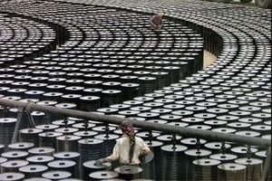 منافع ملی، قربانی تخلف سودجویان / بازارهای صادراتی به دلیل صدور قیر تقلبی از دست می رود