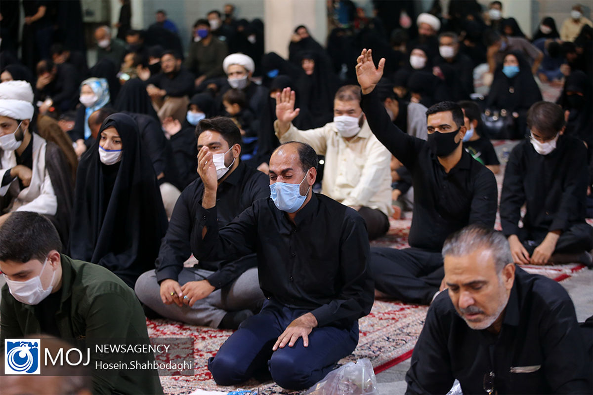 عزاداری شب هشتم ماه محرم در جوار کریمه اهل بیت (س)