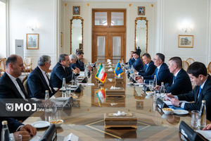  معاون نخست وزیر و وزیر خارجه قزاقستان با وزیر امور خارجه دیدار کردند