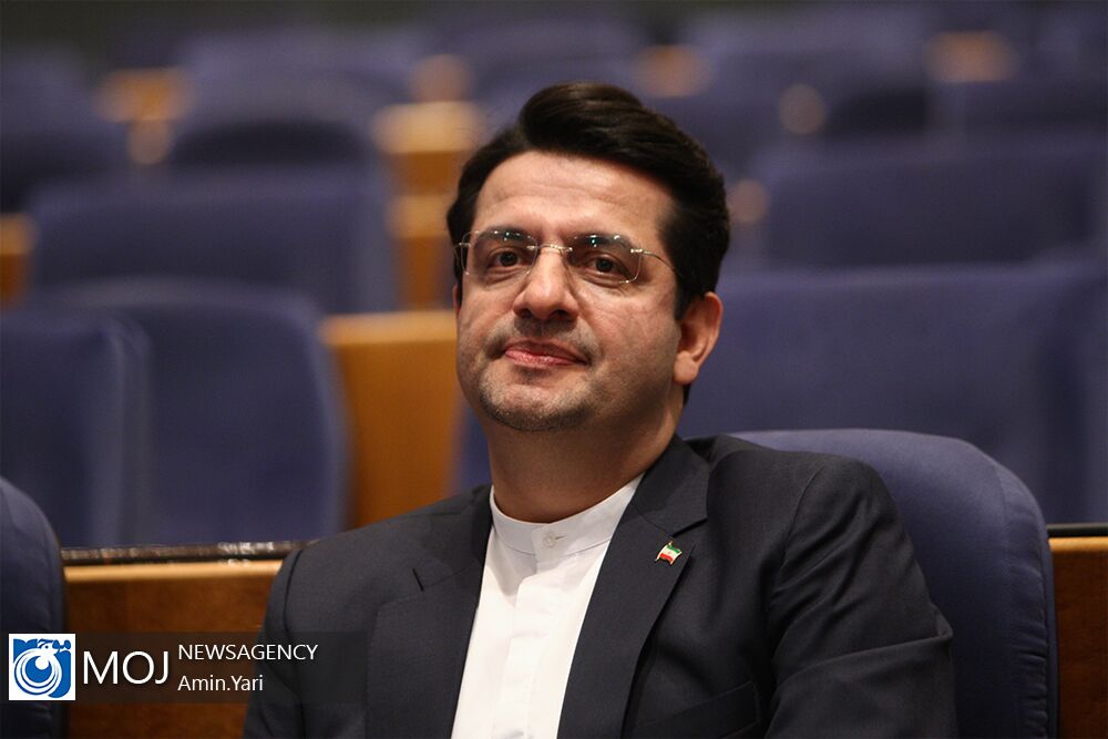 عده ای تواضع مسعود پزشکیان را دستمایه دعوای جناحی می‌کنند