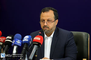 سال‌های نوری در حوزه سواد اقتصادی فاصله داریم