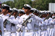 بندرعباس میزبان رژه ملی هفته دفاع مقدس/ اجرای بیش از ۴۵۰ برنامه ویژه هفته دفاع مقدس در هرمزگان