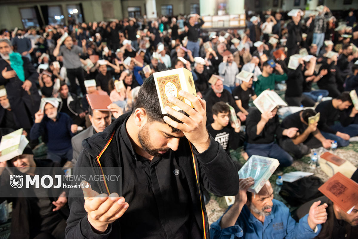 مراسم احیای شب بیست و سوم ماه رمضان در حرم عبدالعظیم حسنی