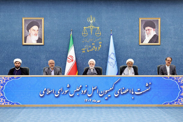 جلسات شورای‌عالی هماهنگی اقتصادی فقط برای مسائل اضطراری باشد