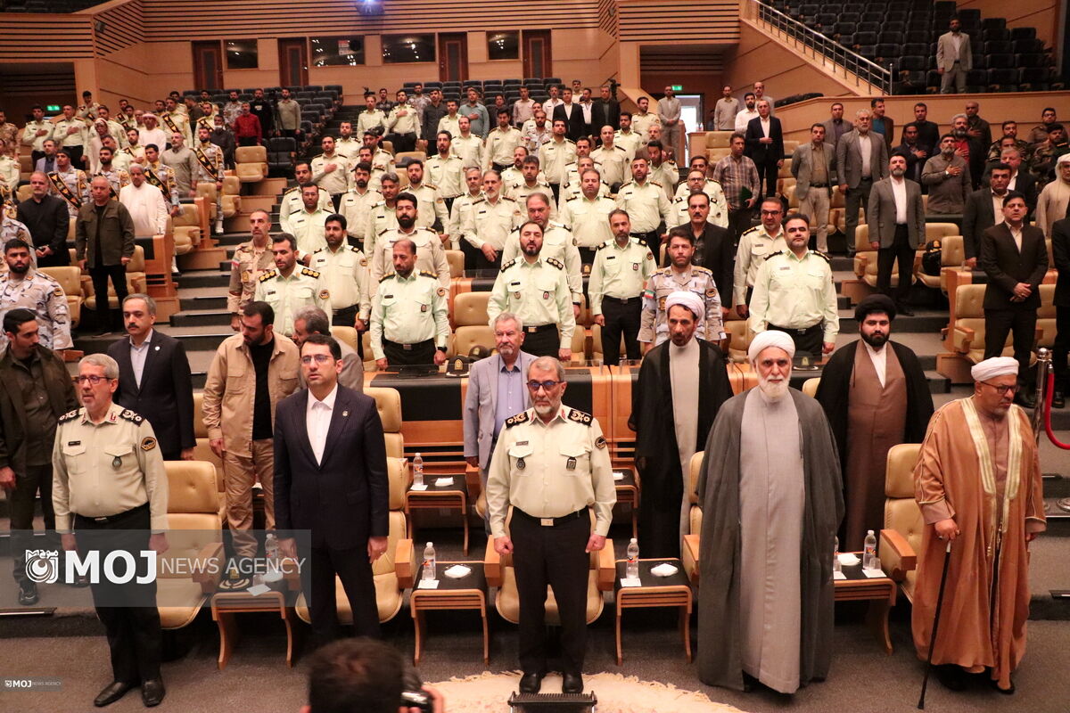 مراسم تکریم و معارفه فرمانده نیروی انتظامی کیش