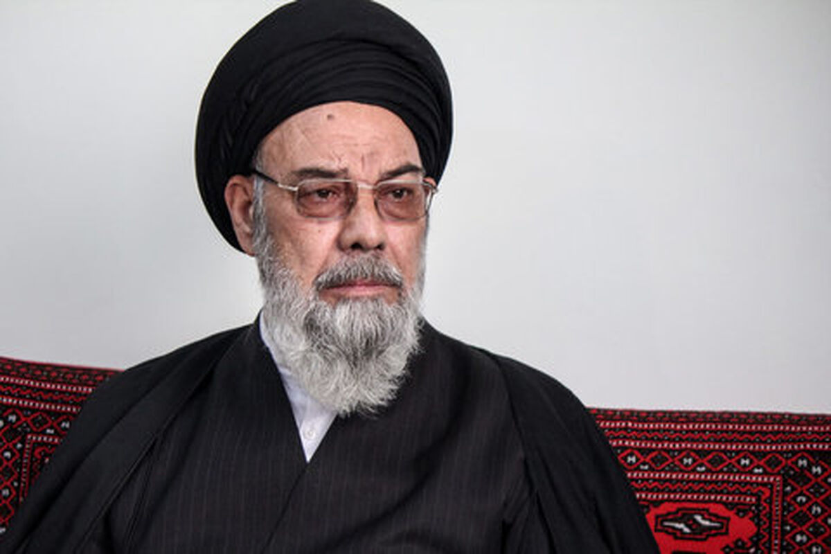 ایت اله طباطبایی نژاد