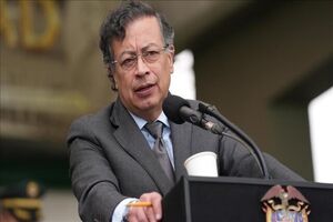 رئیس‌جمهور کلمبیا خواستار توقف حملات مرگبار ایالات متحده شد