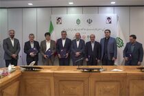 امضای تفاهم‌نامه ۷۵۰۰ میلیارد تومانی احداث ۲۵۰ مگاوات نیروگاه برق خورشیدی در مناطق محروم توسط بنیاد مستضعفان