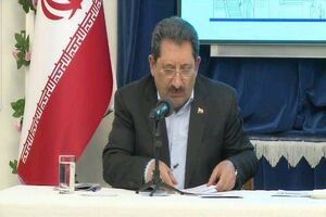 وزیر صمت بر نوسازی صنعت فرش کاشان با تکیه بر فناوری روز تأکید کرد