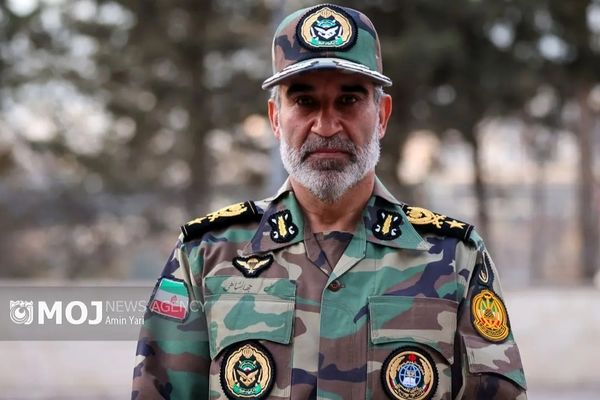 امیر سرتیپ جهانشاهی از پایگاه سوم رزمی هوانیروز کرمان بازدید کرد