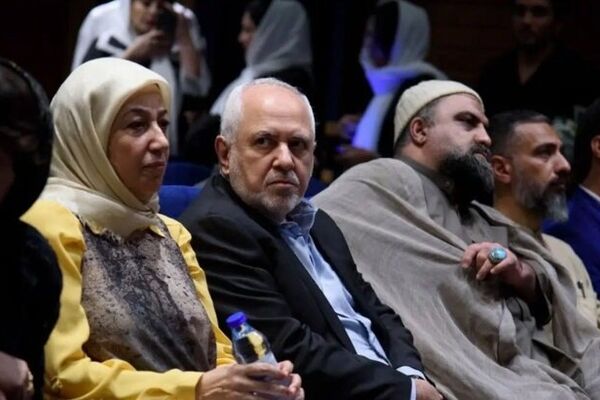 آیین رونمایی از «شرح فتوحات مکیه، باب ۵۶۰» برگزار شد