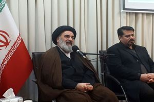 زبان هنر ، زبان قوی و تاثیر گذاری است/سیاست اصلی آمریکا اتکا بر جنگ نرم است