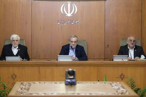پازوکی درباره سخنان پزشکیان و عارف توضیح داد
