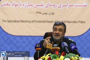 تمام توانمان این است که خود را به پلیس تراز انقلاب اسلامی برسانیم