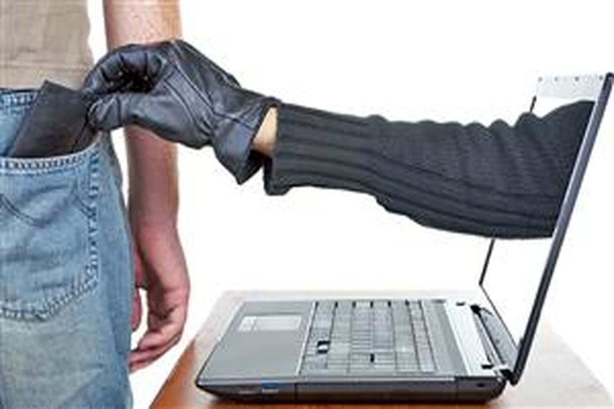 کلاهبردار مجازی