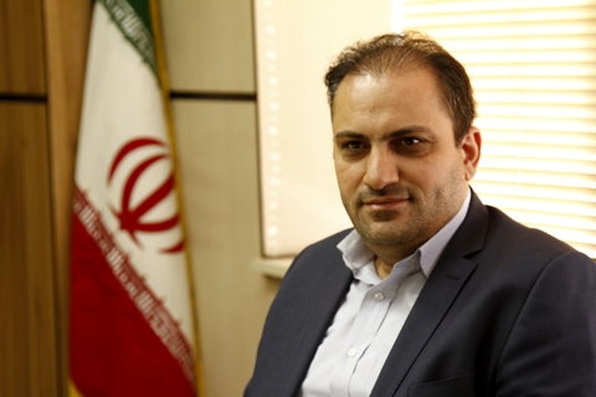 علی کمالی زاده