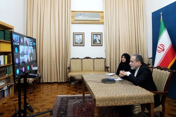 نمایندگی‌های ایران خط مقدم صیانت از منافع ملی هستند