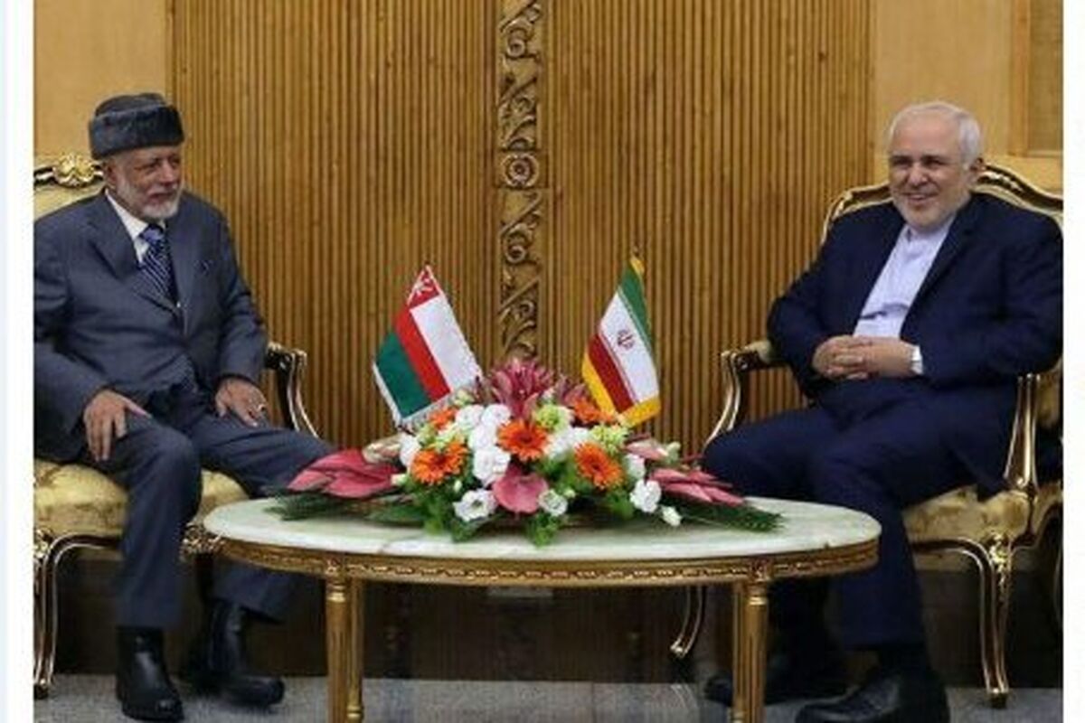 دیدار وزیر امور خارجه عمان با ظریف