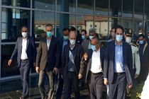 سفر وزیر نیرو به شهرستان پارسیان/گوش سپردن وزیر نیرو به درد دل‌های مردم پارسیان