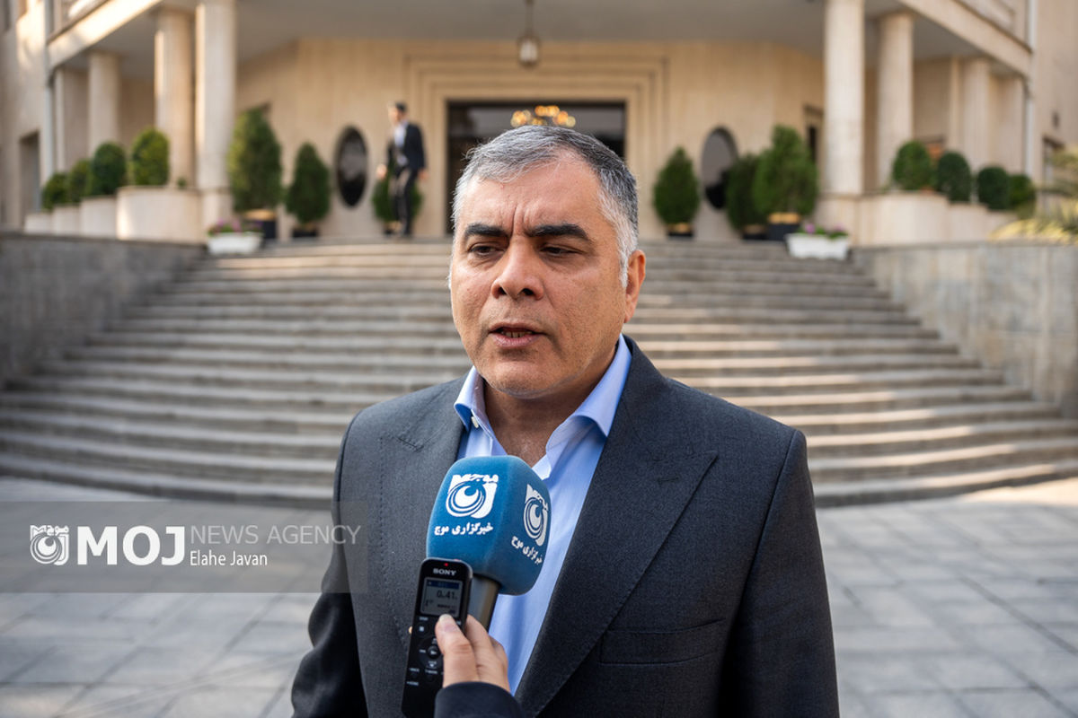 حاشیه جلسه هیات دولت - ۱۲ آذر ۱۴۰۴