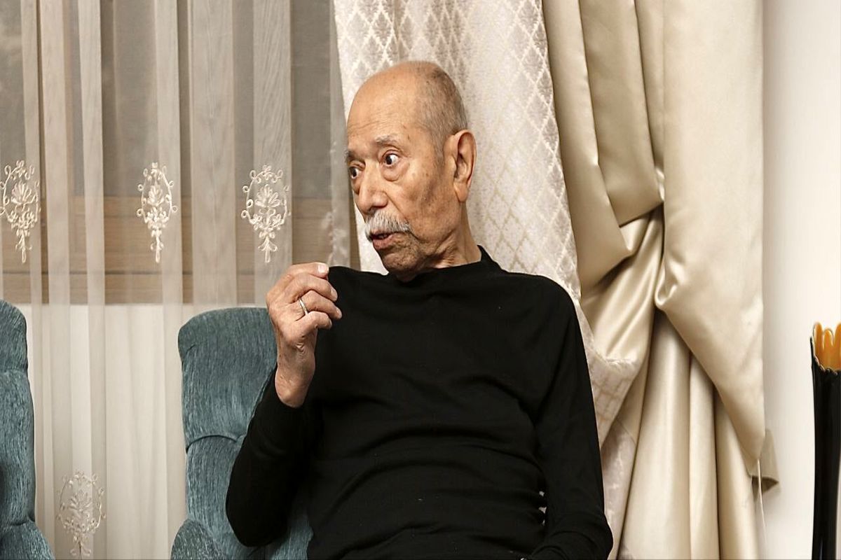 علی نصیریان