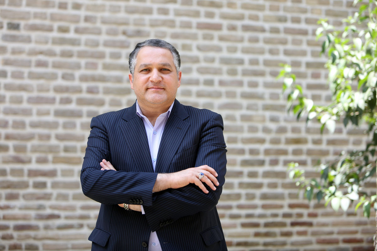 علیرضا تابش 