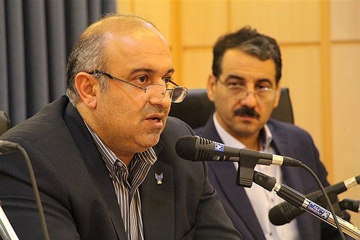 فرهاد لطفی زاده