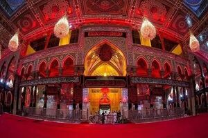 طنین شعار مرگ بر آمریکا در حرم سیدالشهدا(ع) + فیلم