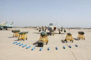 بر پایی نمایشگاه هوایی راهیان نور در پایگاه چهارم شکاری دزفول 