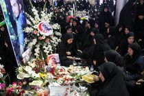 نخستین سالگرد شهید مدافع حرم بابک نوری هریس در رشت برگزار شد