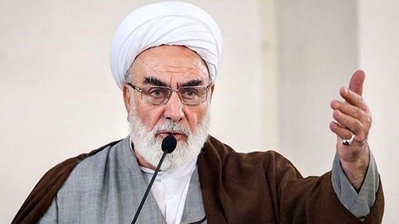 قرائت حکم مقام معظم رهبری در خصوص نماینده جدید ولیفقیه در استان
