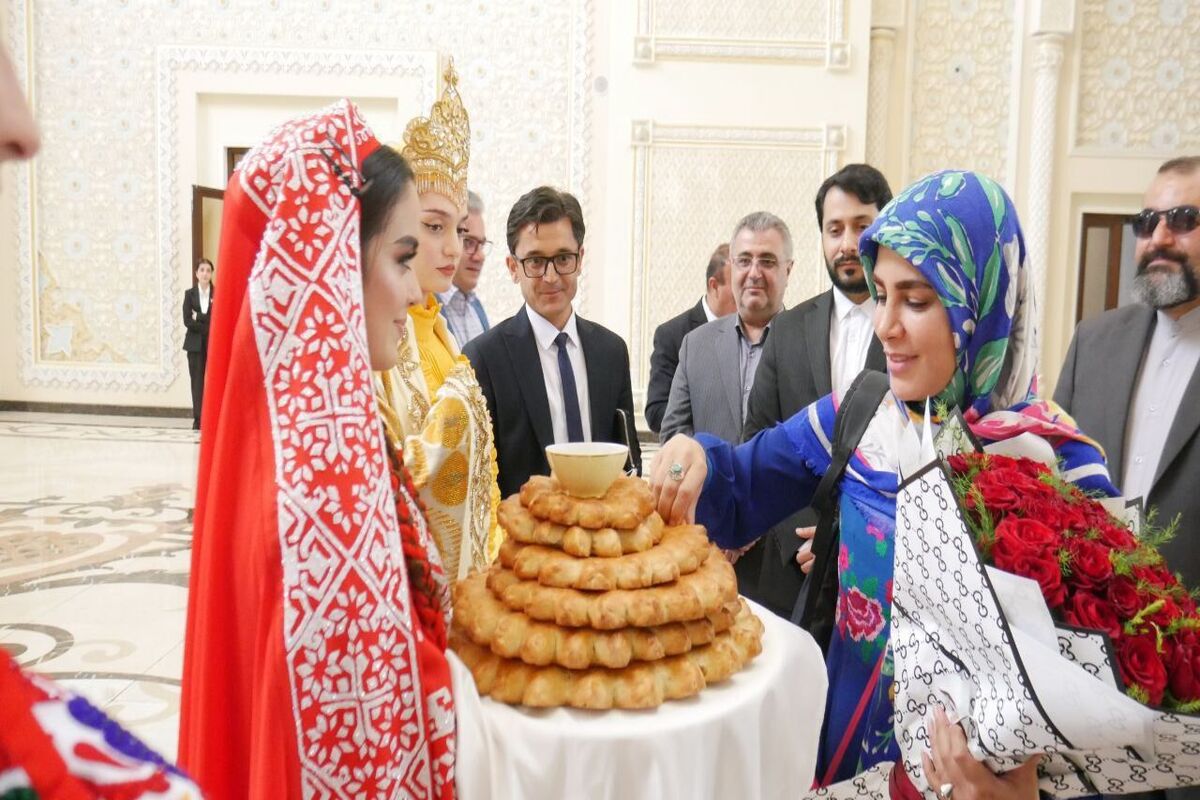 نادره رضایی