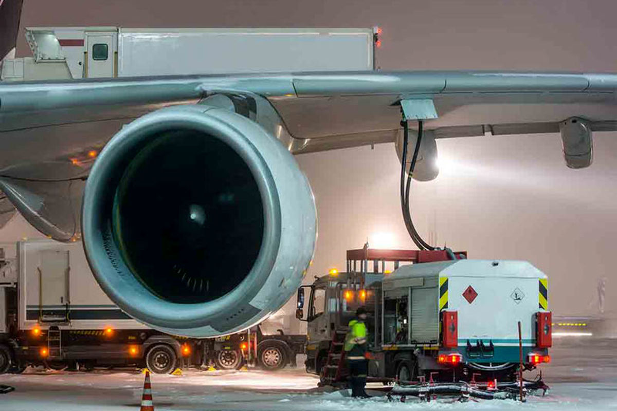 سوخت گیری +هواپیما 