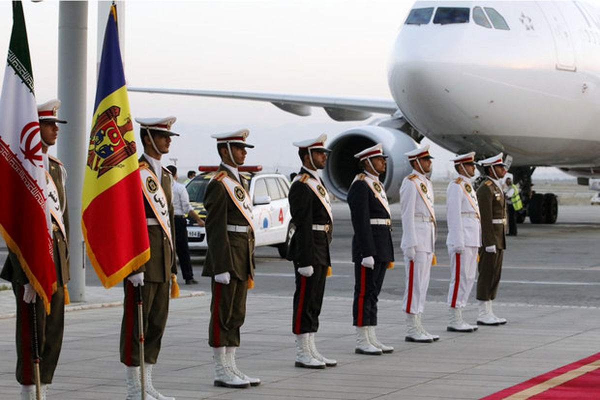 استقبال مراسم تحلیف