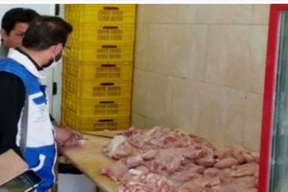 مرغ غیر بهداشتی