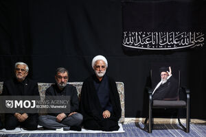 مراسم عزاداری شب تاسوعا در جوار محل شهادت رهبر شهید انقلاب اسلامی