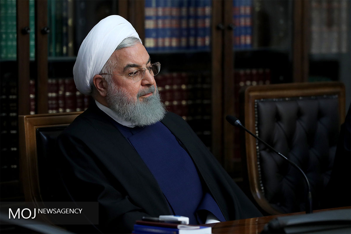 جلسه ستاد مدیریت بحران کشور به ریاست حسن روحانی