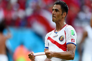 تارتار یک مدافع دیگر جذب می کند