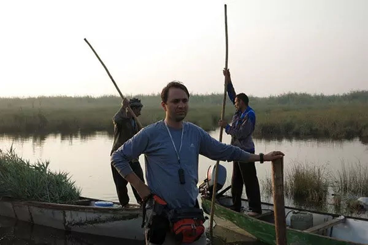 سعید نبی کارگردان و تهیه کننده مستند ایستاده با گرگ