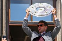 توماس مولر در جشن قهرمانی این تیم با هواداران بایرن وداع کرد