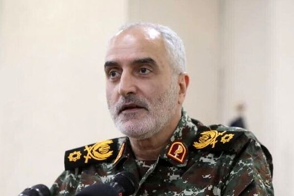 با شجاعت فرمانده در جنگ موفق شدیم