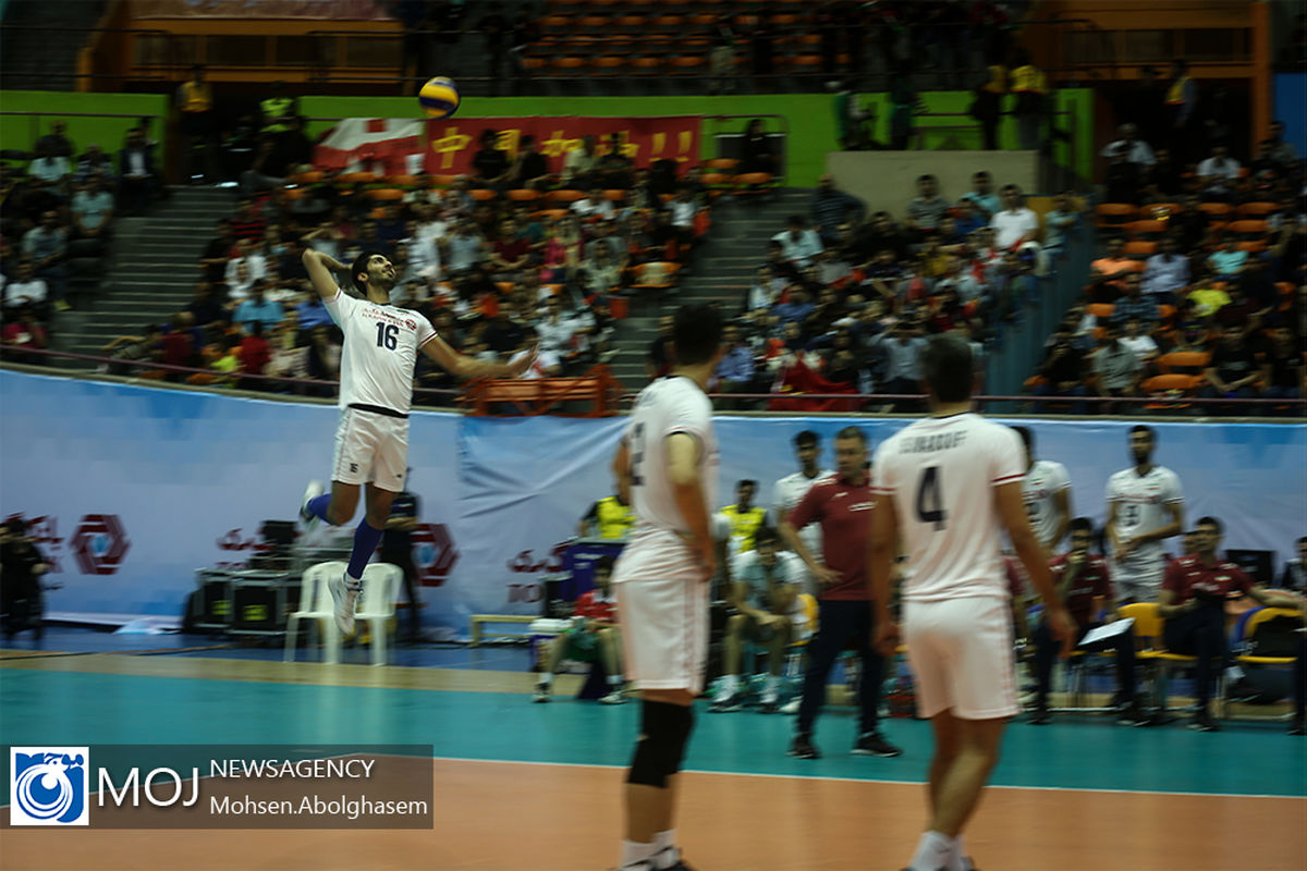 دیدار تیم های ملی والیبال ایران و چین