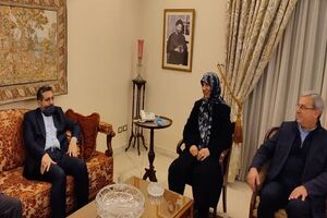 دیدار وزیر ارشاد با خانواده امام موسی صدر و شهید عماد مغنیه
