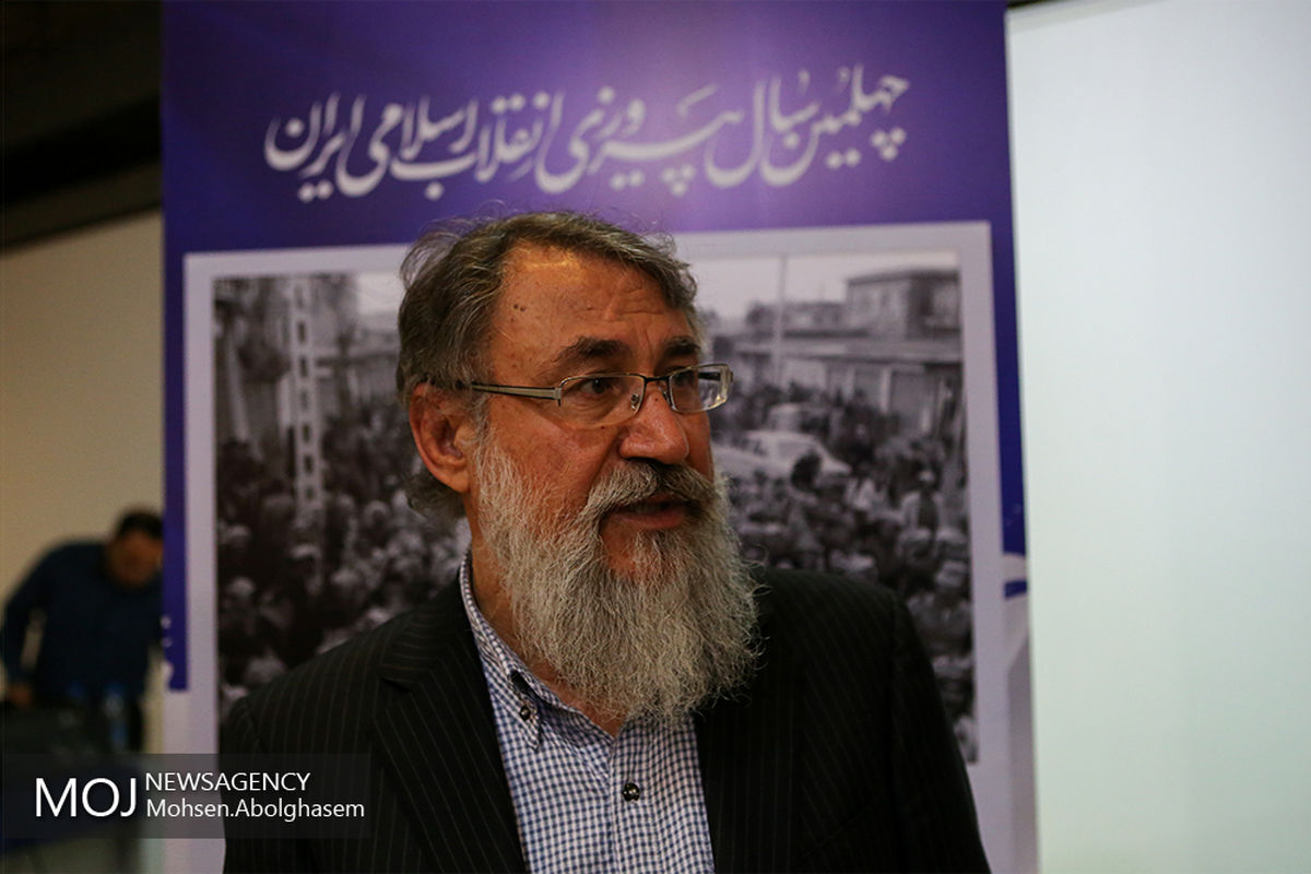 عزت الله علیزاده دبیر اجرایی سی‌ و هفتمین جشنواره فیلم فجر