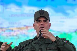 نیروهای مسلح ونزوئلا به جانشین مادورو اعلام وفاداری کردند