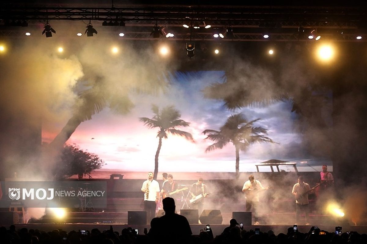 حائری مدیر هنری سازمان منطقه آزادکیش