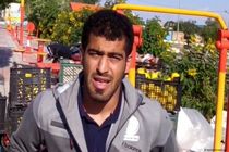 دعوت به کار قهرمان کشتی جهان