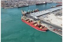 بنادر ایران صرفا تجاری و در چارچوب مقررات بین‌المللی در حال فعالیت هستند