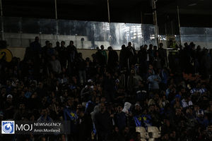 قطع برق مربوط به تأسیسات و شبکه داخلی ورزشگاه آزادی بود