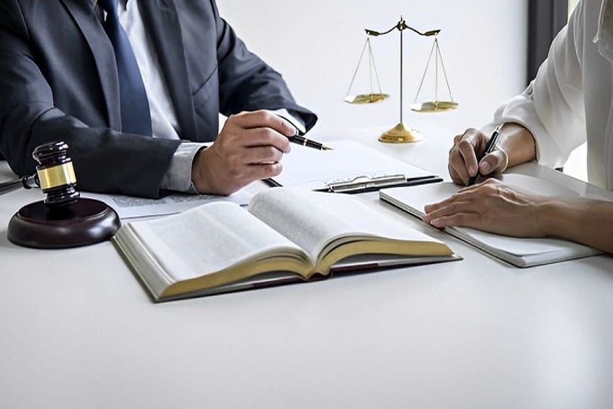 مشکلات حقوقی